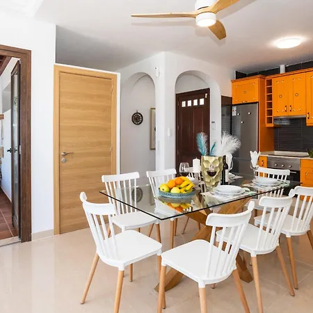 Villa Montanablanca Private Heated Pool & Stunning Views Playa Blanca  Exterior photo