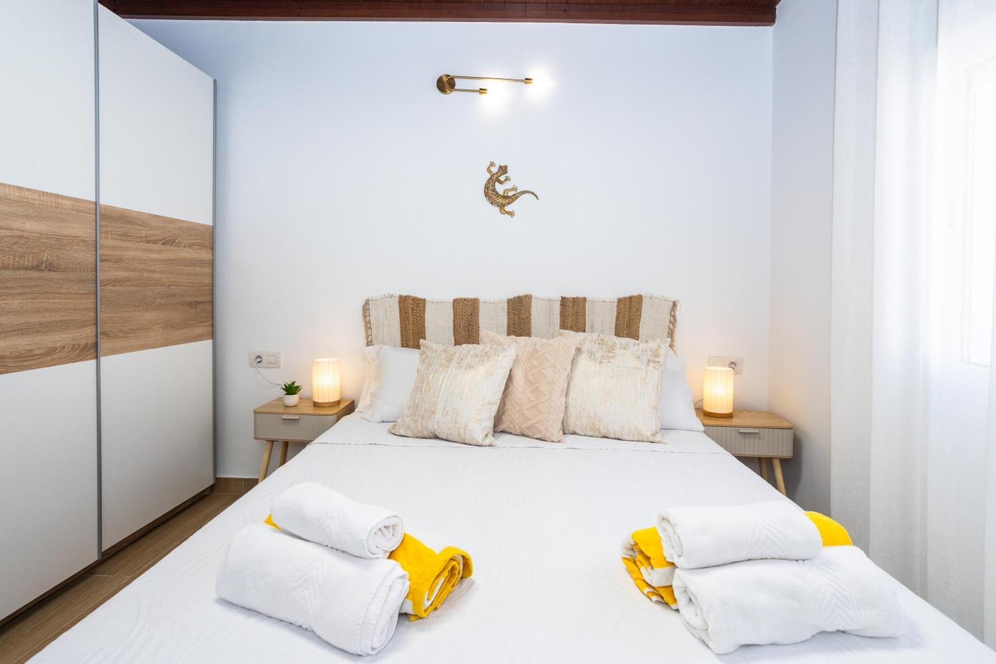 Villa Montanablanca Private Heated Pool & Stunning Views Playa Blanca (Lanzarote)